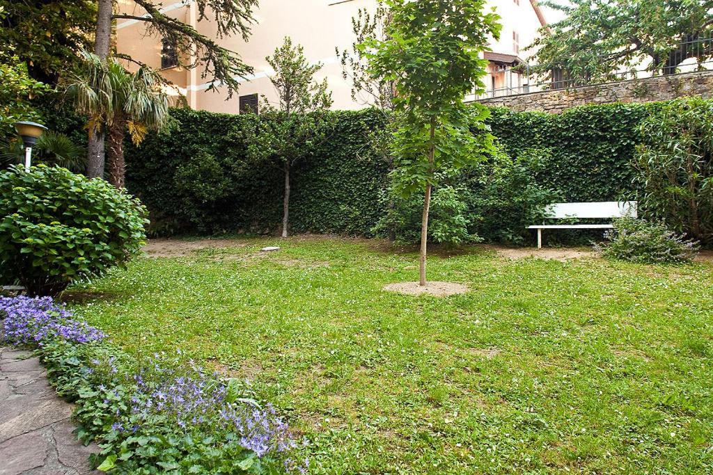 La Mansarda Delle Meraviglie B&B Superior Triest Exterior foto